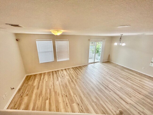 Building Photo - Welcome to your Dream Home!