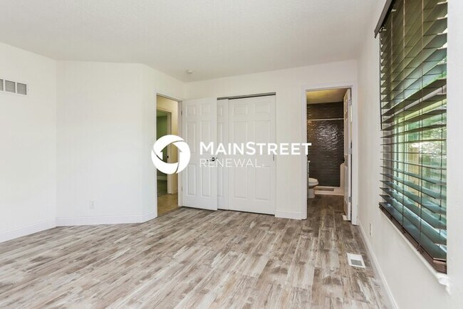 Building Photo - 3 Bedroom Pet-Friendly Home in ARNOLD, MO with Main Street Renewal