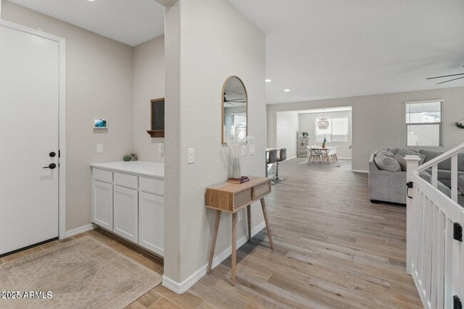 Building Photo - 14274 W Sand Hills Rd