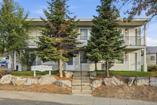 Building Photo - The Fairview Apartments
