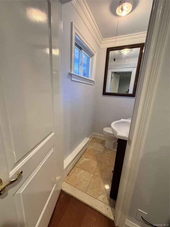 Building Photo - 364 Lockwood Dr