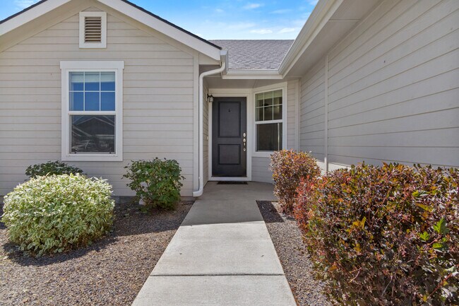 Building Photo - 12087 W Soapstone Dr
