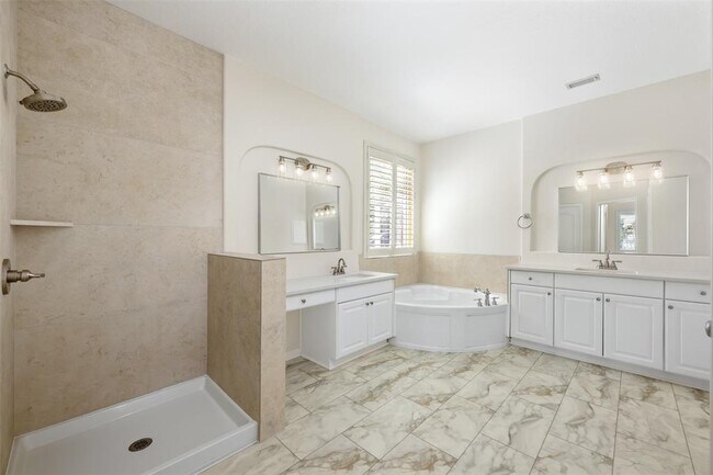 Building Photo - 2512 Rio Mesa Dr