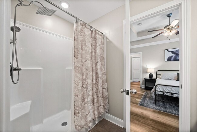 Building Photo - 129 Ambridge St