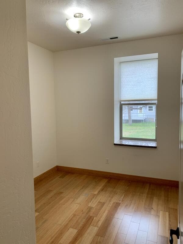 Building Photo - 636 Logan St