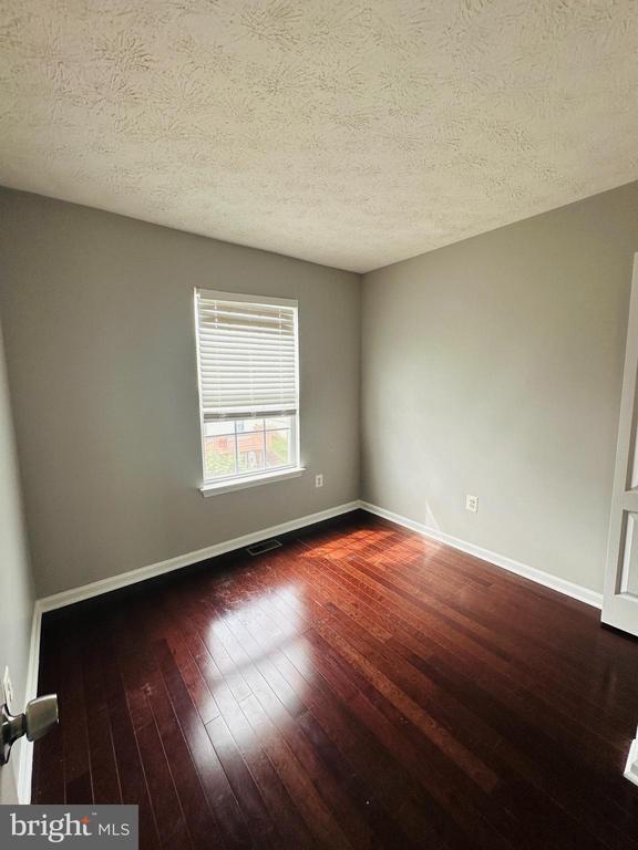 Building Photo - 3231 Halcyon Ct