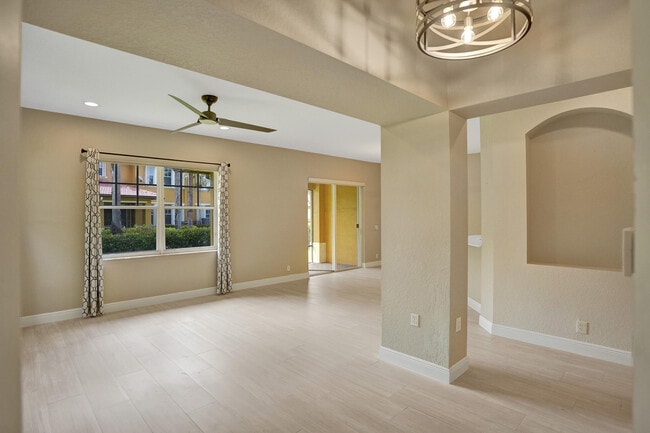 Building Photo - 5779 NW 120th Ave