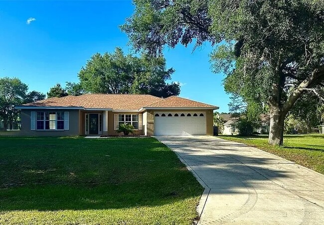 Primary Photo - 826 Berry Hill Cir