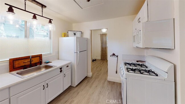 Building Photo - 23349 Seeley Way