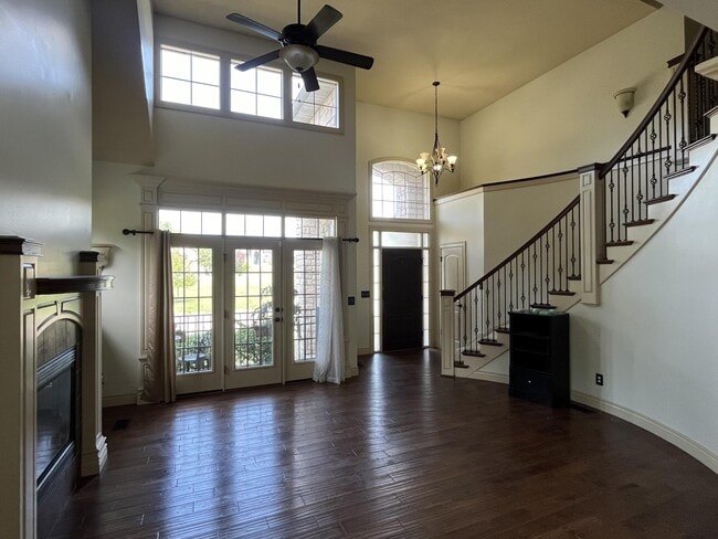 Building Photo - 2606 Stratford Chase Cir