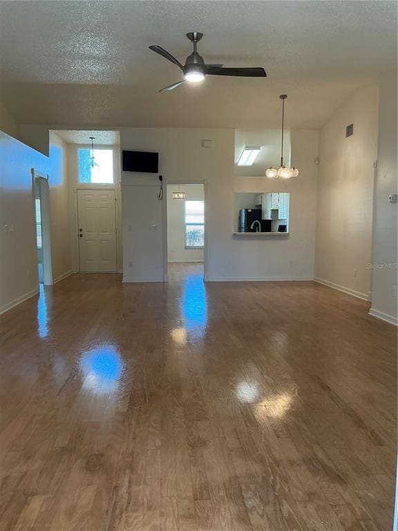 Building Photo - 5821 Taywood Dr