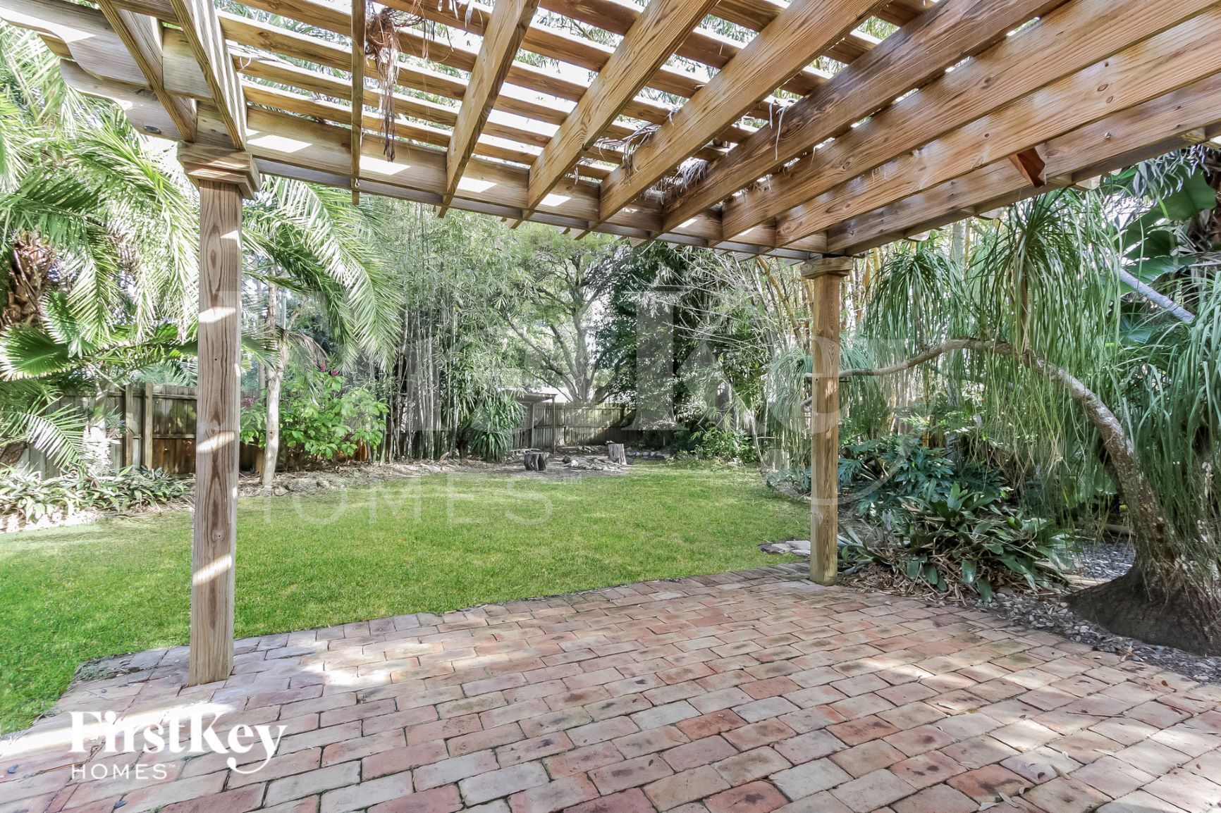 Building Photo - 6710 22nd Ave W