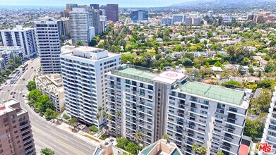 Building Photo - 10535 Wilshire Blvd