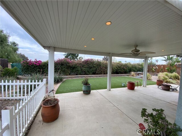 Building Photo - 22817 Sweet Pea Cir
