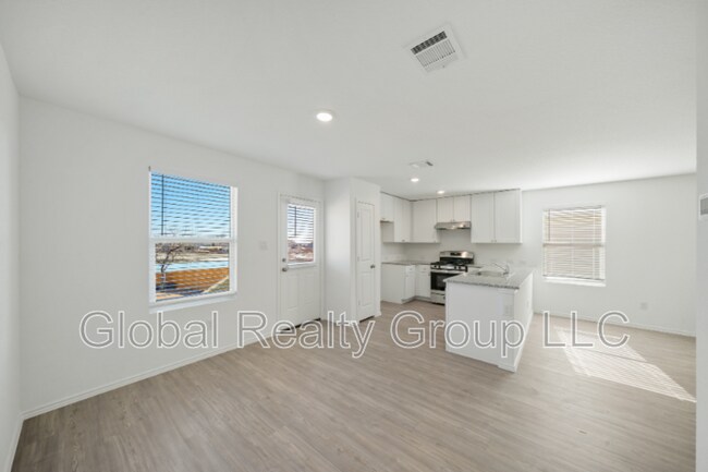Building Photo - 5510 Basil Chase