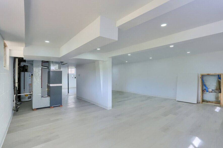 Building Photo - 1311 Midland Beaver Rd