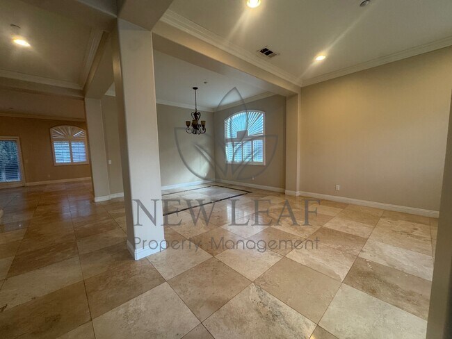 Building Photo - 49 Terracina Blvd