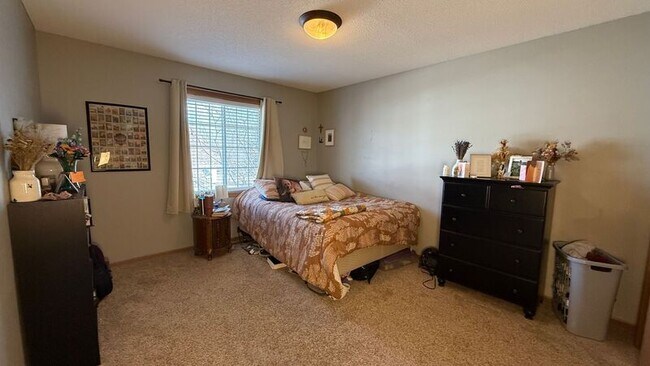 Building Photo - 12502 43rd St NE