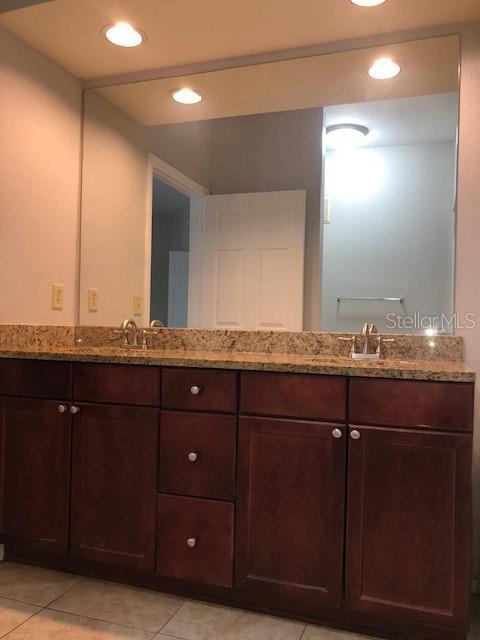 Building Photo - 220 Villa Di Este Terrace