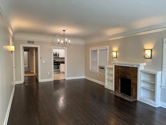 Building Photo - 705 Brent Ave