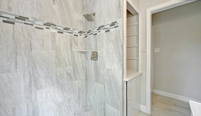 Building Photo - 505 Wright Ave