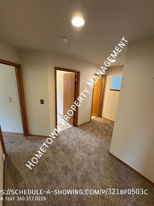 Building Photo - 6715 Kirsop Village Dr SW