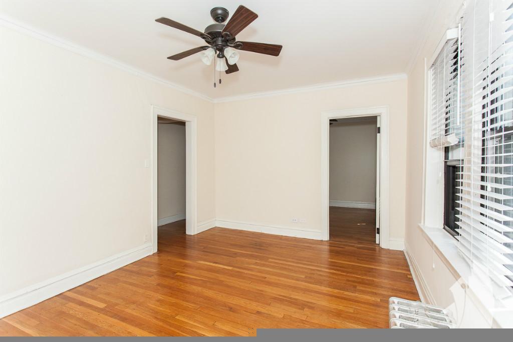 Building Photo - 4721 N Leavitt St