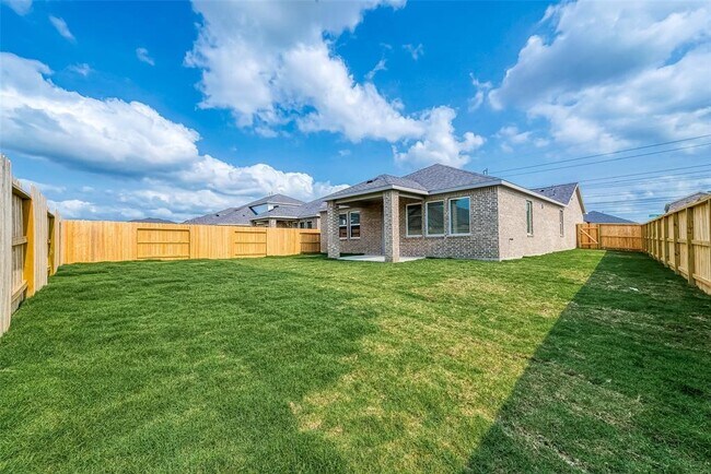 Building Photo - 21834 Sunshine Cove Ln