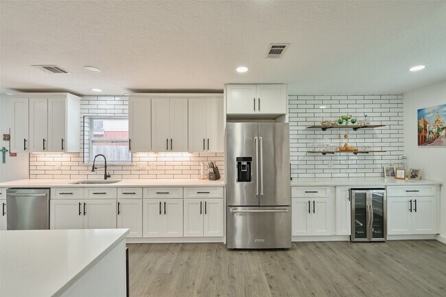 Building Photo - 3607 Hickory Hill Ln