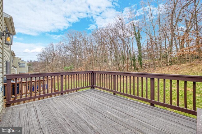 Building Photo - 5742 Governors Pond Cir