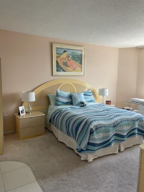 Building Photo - 1985 S Ocean Dr