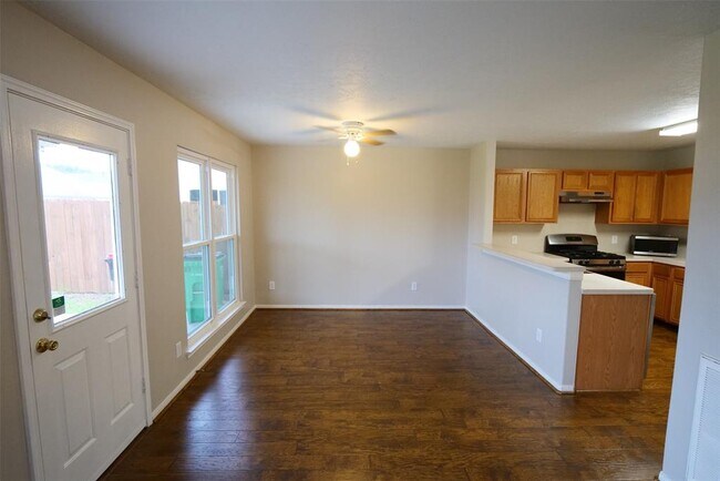 Building Photo - 6726 Windy River Ln