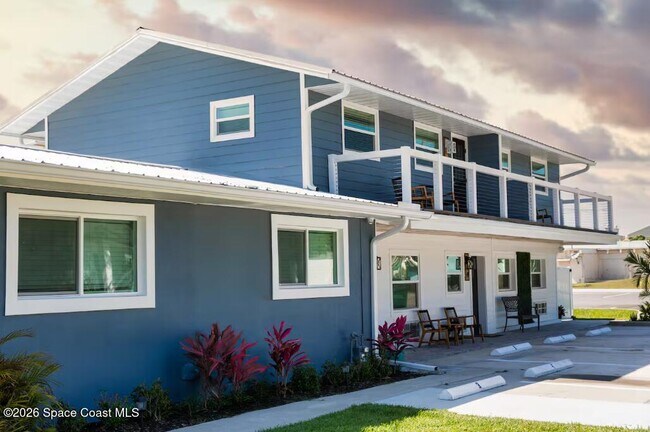 Building Photo - 208 Seminole Ave W