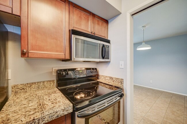 Building Photo - Ready to View Now! Arcadia Lite - 2 bedroom/1 Bath- Adorable Condo and Community-W/T/S are included!