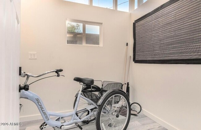 Building Photo - 1720 N Whittier Dr