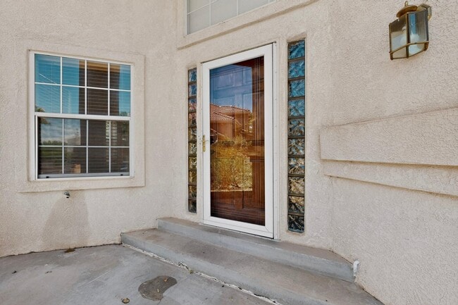 Building Photo - 8908 Henriette Wyeth Dr NE