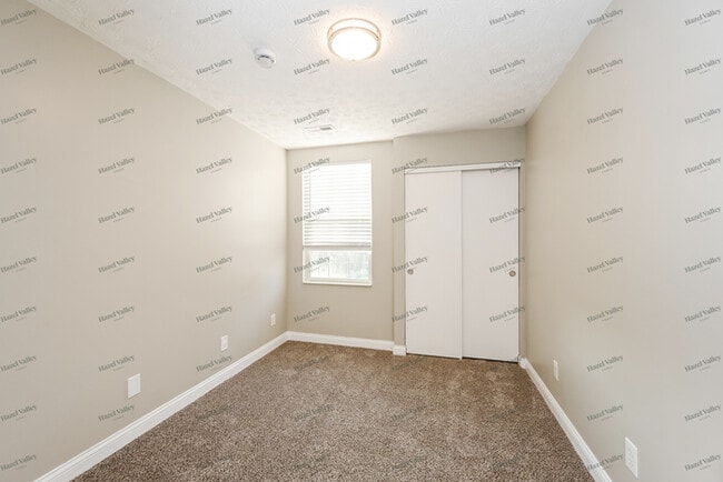 Building Photo - 2047 Sheriton Ct