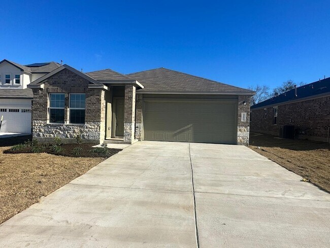 Building Photo - 365 Sonterra Dr