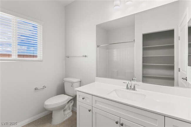 Building Photo - 5704 Steinbeck Vly St