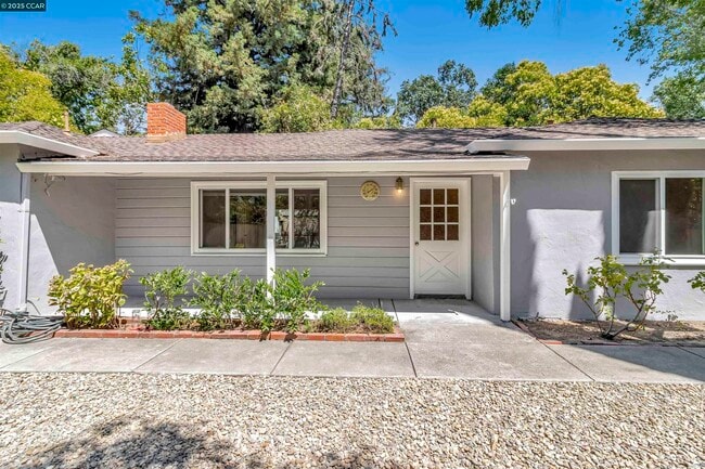 Building Photo - 520 Dawkins Dr