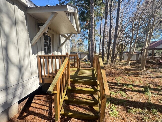 Building Photo - 17302 Mathis Rd