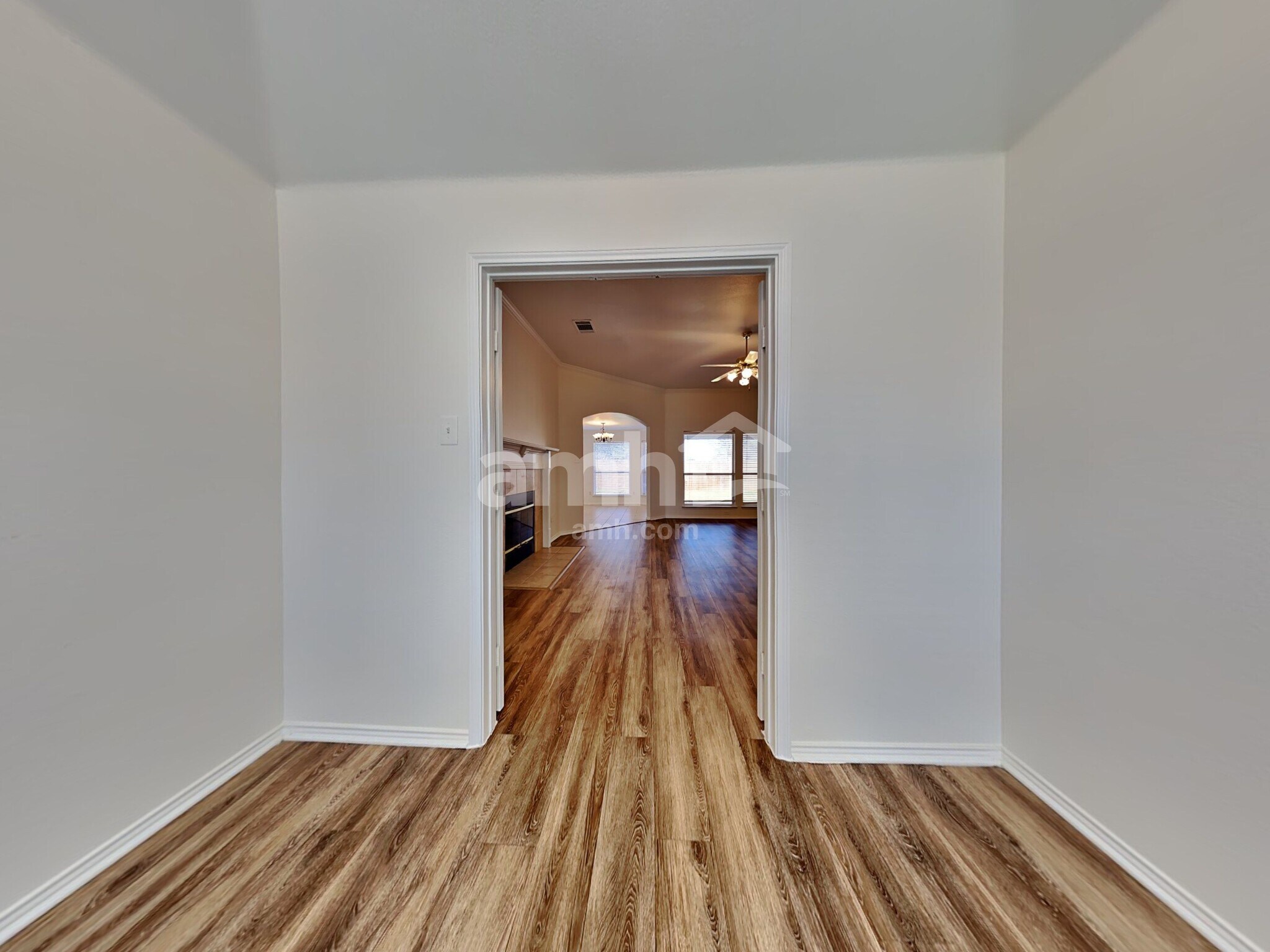 Building Photo - 333 Rock Hill Dr