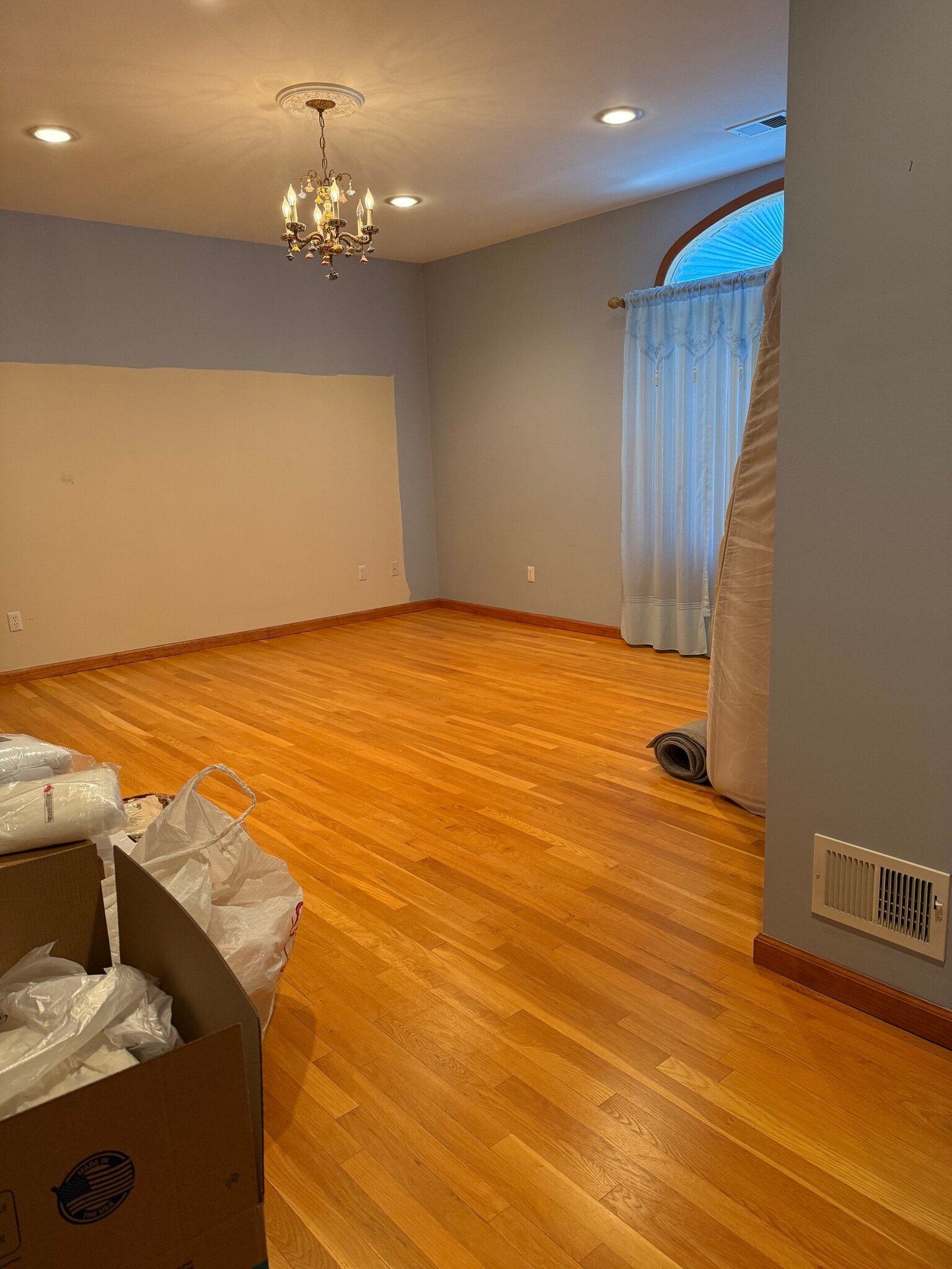 Primary Bedrm w/ Bathrm - 424 Page Ave