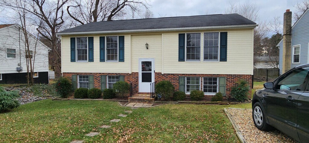 Building Photo - 226 Allison Ave