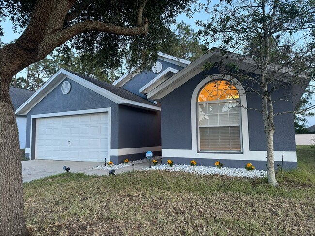 Building Photo - 322 Halstead Dr