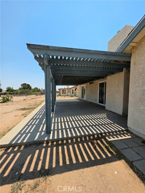 Building Photo - 13568 Live Oak St