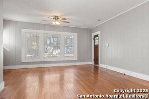 Building Photo - 422 E French Pl