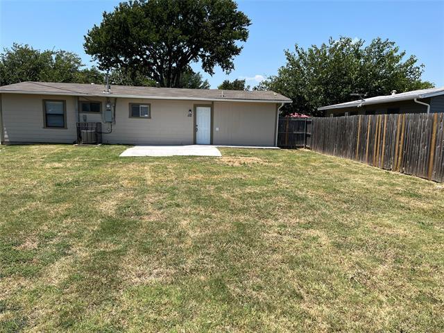 Building Photo - 112 Derby Ln