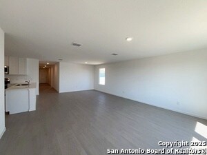 Building Photo - 3402 Gingham Pt