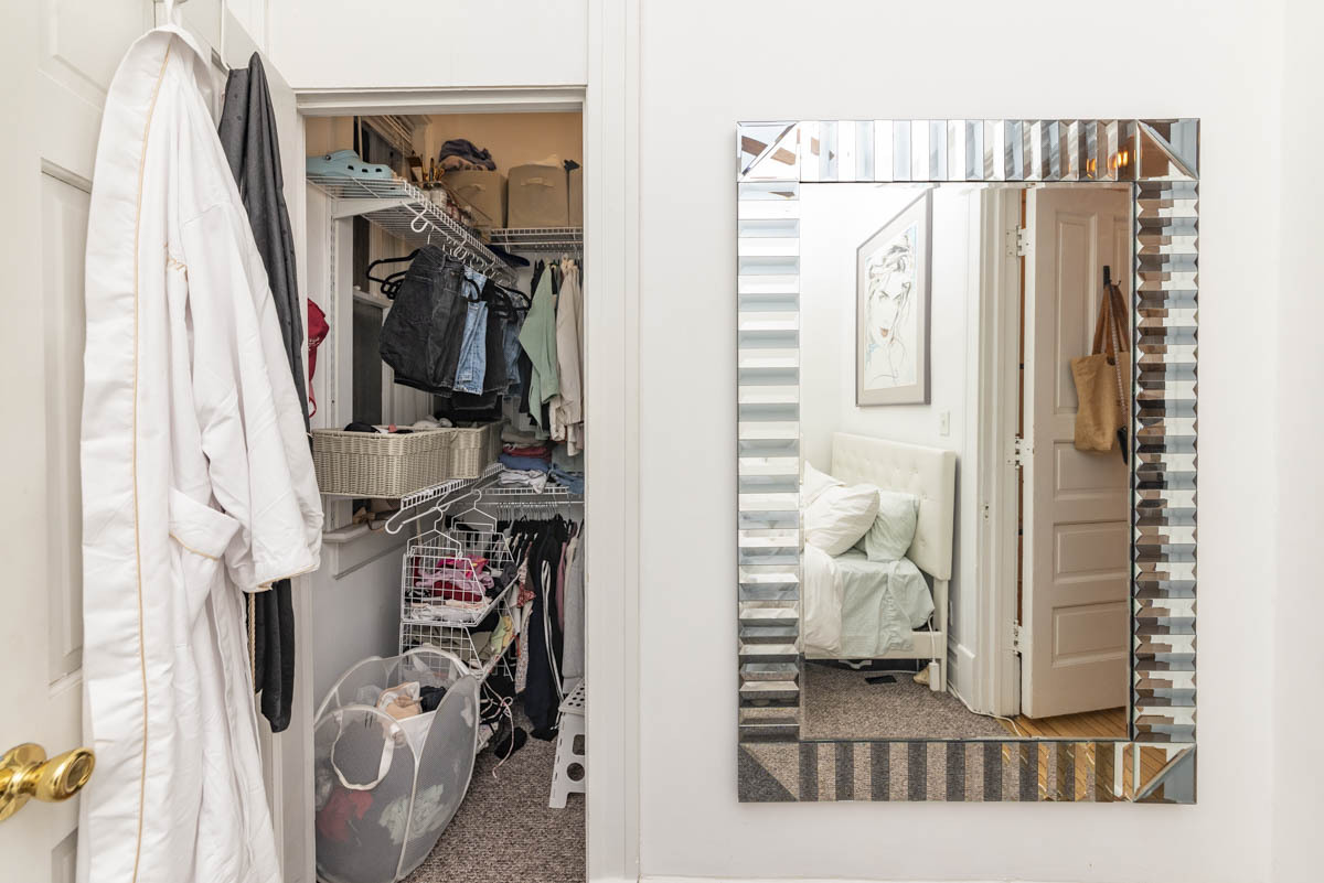 Building Photo - 1722 N Mohawk St